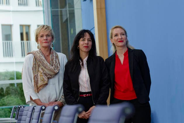 AfD-Wahlnachlese MV und Berlin 2026-09-21 Deutschland, Berlin Bundespressekonferenz: Nachlese der Landtagswahl in Mecklenburg-Vorpommern und der Wahl zum Berliner Abgeordnetenhaus durch die Partei Die Linke. Im Bild v.l. Simone Oldeburg, Spitzenkandidatin in Mecklenburg-Vorpommern für Die Linke, Elif Eralp, Bürgermeisterkandidatin in Berlin für Die Linke, Ines Schwerdtner, Vorsitzende der Partei Die Linke.