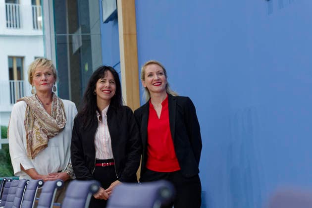 AfD-Wahlnachlese MV und Berlin 2026-09-21 Deutschland, Berlin Bundespressekonferenz: Nachlese der Landtagswahl in Mecklenburg-Vorpommern und der Wahl zum Berliner Abgeordnetenhaus durch die Partei Die Linke. Im Bild v.l. Simone Oldeburg, Spitzenkandidatin in Mecklenburg-Vorpommern für Die Linke, Elif Eralp, Bürgermeisterkandidatin in Berlin für Die Linke, Ines Schwerdtner, Vorsitzende der Partei Die Linke.