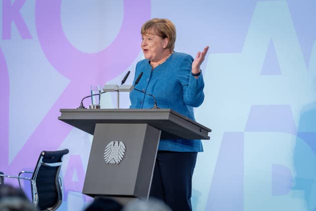 Kunstausstellung, Marie-Elisabeth-Lüders-Haus Berlin, Bundeskanzlerin a. D. Angela Merkel, Kunstausstellung Kokoschkas Adenauer. Warhols Brandt. Außergewöhnliche Begegnungen zwischen Kunst und Politik Berlin Berlin GER