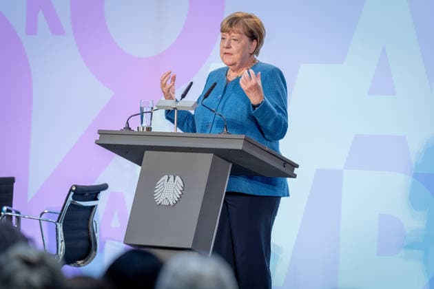 Kunstausstellung, Marie-Elisabeth-Lüders-Haus Berlin, Bundeskanzlerin a. D. Angela Merkel, Kunstausstellung Kokoschkas Adenauer. Warhols Brandt. Außergewöhnliche Begegnungen zwischen Kunst und Politik Berlin Berlin GER