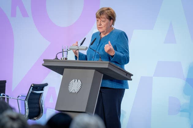 Kunstausstellung, Marie-Elisabeth-Lüders-Haus Berlin, Bundeskanzlerin a. D. Angela Merkel, Kunstausstellung Kokoschkas Adenauer. Warhols Brandt. Außergewöhnliche Begegnungen zwischen Kunst und Politik Berlin Berlin GER