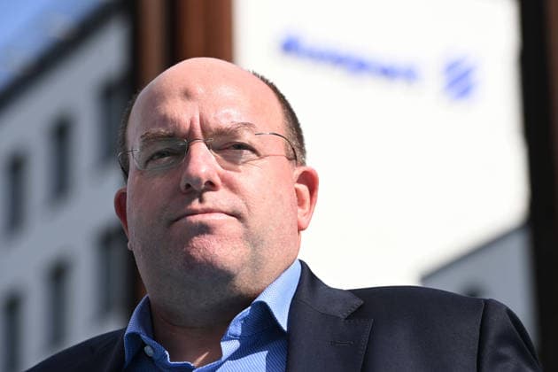 Markus BANGEN, CEO duisport Duisburger Hafen AG, Jochen OTT, SPD Fraktionsvorsitzender im Landtag NRW, Spitzenkandidat fuer die Landtagswahl 2027, besucht die Duisport Duisburger Hafen AG und informiert sich ueber die Rolle der Logistik in der Energiewende und die Bedeutung der Binnenschifffahrt fuer NRW am 21.09.2026 in Duisburg Deutschland.