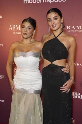 South Asian Beauty Collective Awards held at the Mayfair Hotel Featuring: Anoushka Chadha and Nikkita Chadha Where: London, United Kingdom When: 21 Sep 2026 Credit: Alan West Cover Images EDITORIAL USE ONLY. NOT FOR USE BY NEWSPAPERS BASED IN THE UK. Copyright: xx coverimg56042866