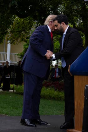 September 21, 2026, New York, New York, USA: Pres. Donald TRUMP meets Mayor Zohran MAMDANI at Gracie Mansion. New York USA - ZUMAm57_ 20260921_zaf_m57_036 Copyright: xJohnxMarshallxMantelx