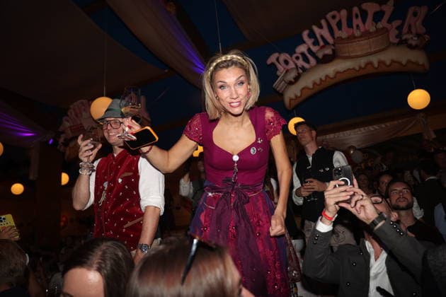 Anna-Maria Zimmermann beim Cathy Hummels Wiesn Bummel auf dem Oktoberfest 2026. München, 21.09.2026 Copyright: xAgenturxMatthiasxWehnertx xM.xGränzdörferx