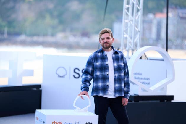 September 22, 2026, Donostia San Sebastian, Euskadi, Spain: Adam Jezierski attended El mal padre Photocall during 74th San Sebastian International Film Festival at Kursaal Palace on September 22, 2026 in Donostia San Sebastian, Spain Donostia San Sebastian Spain - ZUMAg15_ 20260922_zaf_g15_030 Copyright: xJackxAbuinx
