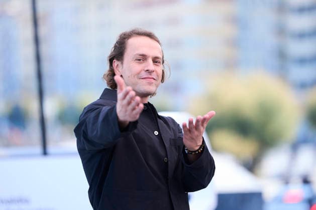 September 22, 2026, Donostia San Sebastian, Euskadi, Spain: Metin AkdoÂ¼lger attended Artakalan Photocall during 74th San Sebastian International Film Festival at Kursaal Palace on September 22, 2026 in Donostia San Sebastian, Spain Donostia San Sebastian Spain - ZUMAg15_ 20260922_zaf_g15_085 Copyright: xJackxAbuinx