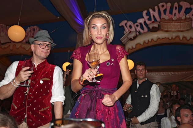 Anna-Maria Zimmermann beim Cathy Hummels Wiesn Bummel auf dem 191. Oktoberfest 2026 auf der Theresienwiese. München, 21.09.2026
