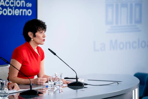 The Council of Ministers Reports on the Latest Developments in the Management of the Situation in Ceuta The Minister of Inclusion, Social Security, and Migration and Government Spokesperson, Elma Saiz, during the press conference following the Council of Ministers meeting on September 22, 2026, in Madrid, Spain. The government has reported on the latest developments in managing the migration crisis that Ceuta has been experiencing since last July and has outlined the next steps to be taken. In addition, the Council of Ministers has approved other measures, such as the call for bids for the integration of the railway in Torrelavega. SEP 22SEPTEMBER 2026 COUNCIL OF MINISTERS CEUTA PROGRESS MIGRATION MIGRATION CRISIS A Pé Madrid Madrid, Spain  Copyright: xA.xPÃ rezxMecax 7791558