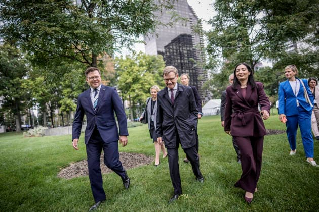 Reise des Bundesministers des Auswaertigen Johann Wadephul nach New York zur Teilnahme an der UN Generalversammlung. Treffen mit Reem Alabali-Radovan Bundesministerin fuer wirtschaftliche Zusammenarbeit und Entwicklung und Bundesumweltminister Carsten Schneider. 22.09.2026. Fotografiert im Auftrag des Auswaertigen Amtes. New York City New York Copyright: xDominikxButzmannx