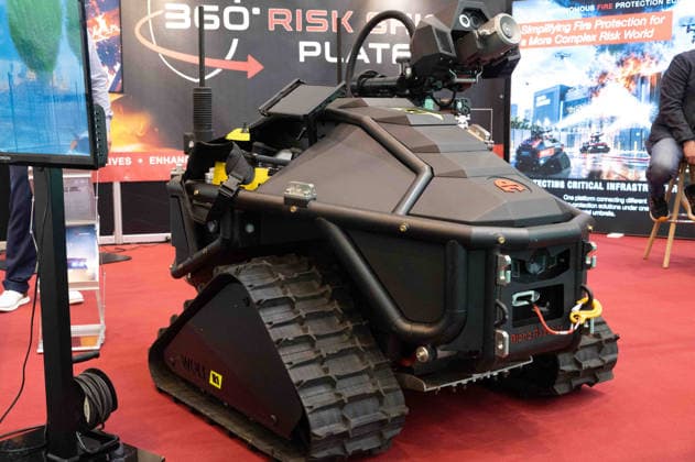 HyperX1, Feuerloeschroboter mit Kettenantrieb, Feature, Randmotiv, Symbolfoto, Messe EUDEX Euro Defence Expo, am 22.09.2026 in der Messe Essen Deutschland.