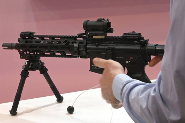 Messestand der Firma Heckler und Koch, HK, Kleinwaffen, Pistolen, Maschinengewehre, Gewehre fuer Spzielkraefte, Messe EUDEX Euro Defence Expo, am 22.09.2026 in der Messe Essen Deutschland.