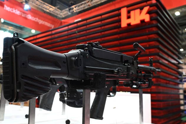 Messestand der Firma Heckler und Koch, HK, Kleinwaffen, Pistolen, Maschinengewehre, Gewehre fuer Spzielkraefte, Messe EUDEX Euro Defence Expo, am 22.09.2026 in der Messe Essen Deutschland.