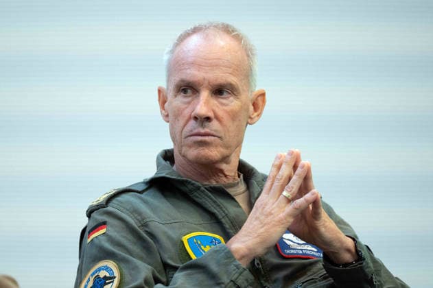 Generalleutnant Thorsten POSCHWATTA (Kommandeur Air Component Command) Messe EUDEX Euro Defence Expo, am 22.09.2026 in der Messe Essen Deutschland.