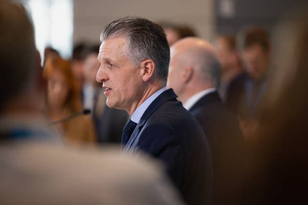 Pressestatement der CDU CSU Fraktion im Bundestag. Deutschland, Berlin am 22. September 2026: Fraktionsvorsitzender CDU CSU, Thorsten Frei spricht vor Presse und Journalisten auf der Fraktionsebene im Bundestag.