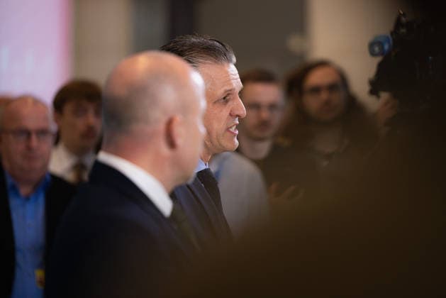 Pressestatement der CDU CSU Fraktion im Bundestag. Deutschland, Berlin am 22. September 2026: Fraktionsvorsitzender CDU CSU, Thorsten Frei spricht vor Presse und Journalisten auf der Fraktionsebene im Bundestag.