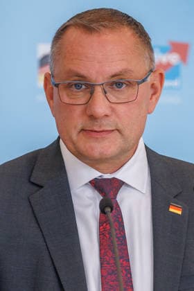 Statement AfD Tino Chrupalla (AfD), bei einem Statement der AfD am 22.06.26 in Berlin. Berlin Berlin Deutschland Reichstag