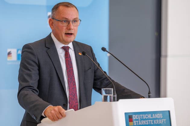 Statement AfD Tino Chrupalla (AfD), bei einem Statement der AfD am 22.06.26 in Berlin. Berlin Berlin Deutschland Reichstag