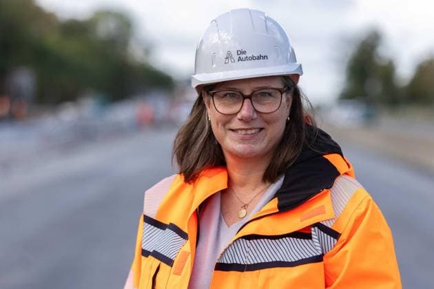 Rundgang über die Baustelle auf der A40 ** NUR FÜR REDAKTIONELLE ZWECKE ** EDITORIAL USE ONLY **<p>Stephanie Heckmann ( Projektleiterin Auotbahn GmbH ). Rundgang über die Baustelle auf der A40 am 22.092.2026 in Bochum. Bochum Copyright: JonasxRichter