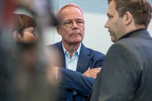 Statement SPD Matthias Miersch SPD Vorsitzender und Lars Klingbeil (SPD), Bundesfinanzminister bei einer Fraktionssitzung SPD am 22.09.29 in Berlin. Berlin Berlin Deutschland Reichstag