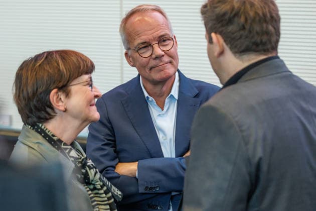 Statement SPD Matthias Miersch SPD Vorsitzender und Lars Klingbeil (SPD), Bundesfinanzminister bei einer Fraktionssitzung SPD am 22.09.29 in Berlin. Berlin Berlin Deutschland Reichstag
