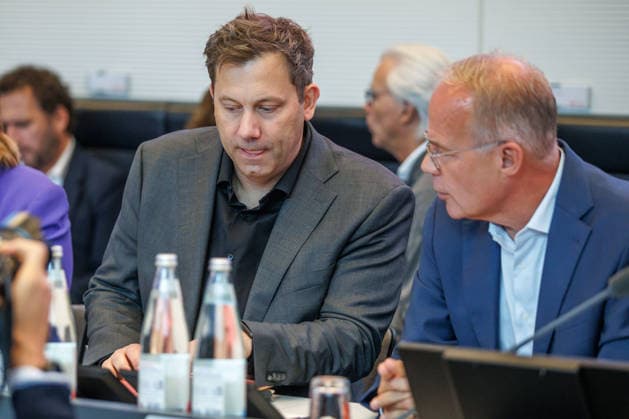 Statement SPD Matthias Miersch SPD Vorsitzender und Lars Klingbeil (SPD), Bundesfinanzminister bei einer Fraktionssitzung SPD am 22.09.29 in Berlin. Berlin Berlin Deutschland Reichstag
