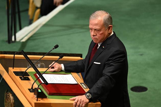 King Abdullah II of Jordan Addresses the United Nations General Assembly King Abdullah II ibn Al Hussein, King of the Hashemite Kingdom of Jordan, addresses the opening of the 81st Session of the United Nations General Assembly at United Nations Headquarters in New York, New York, USA on Tuesday, 22 September, 2026. Credit: Kyle Mazza CNP New York New York United States of America EDITORIAL USE ONLY Copyright: xx KMZ_0052 KylexMazzax-xCNPx cnpphotos340549