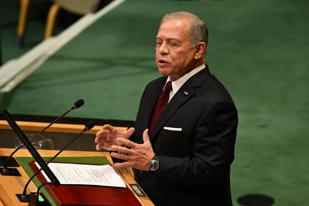 King Abdullah II of Jordan Addresses the United Nations General Assembly King Abdullah II ibn Al Hussein, King of the Hashemite Kingdom of Jordan, addresses the opening of the 81st Session of the United Nations General Assembly at United Nations Headquarters in New York, New York, USA on Tuesday, 22 September, 2026. Credit: Kyle Mazza CNP New York New York United States of America EDITORIAL USE ONLY Copyright: xx KMZ_9922 KylexMazzax-xCNPx cnpphotos340592
