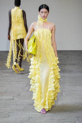 IPA88836089 - Milan, Milan Women™s Fashion Week Spring Summer 2027 - Women™s Fashion, Spring Summer 2027 - J.Salinas fashion show - runway Pictured: models  Copyright: xRiccardoxGIordanox xRiccardoxGiordano IPAx IPA88836089