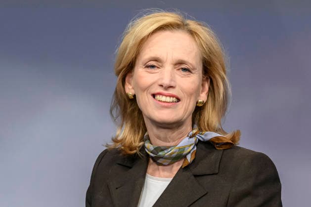 im Bild v.l.: Karin Prien, CDU (Bundesbildungsministerin), GER, Berlin, Studio, zu Gast bei Maischberger, politische Talkshow, TV, Format, mit Moderatorin Sandra Maischberger, Das Erste, aus Adlershof Am Studio 20, 22.09.2026, Copyright: HMBxMedia UwexKoch