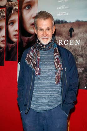 Morgen war Krieg , Filmpremiere im Delphi Lux, Berlin, 22.09.2026 Ulrich Matthes bei einem Photocall zur Premiere von Morgen war Krieg im Delphi Lux in Berlin am 22.09.2026 Berlin Delphi Lux Copyright: xAnitaxBuggex