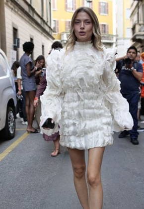 IPA88847721 - Milan, Milan Women s Fashion Week: Spring Summer 2026 2027 - Women s Fashion, Spring Summer 2026–2027, J. Salinas fashion show - Pictured: Guest  Copyright: xLucaxPontix xLucaPonti IpaAgencyx IPA88847721