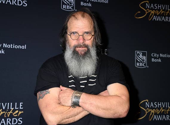 9th Annual Nashville Songwriter Awards Steve Earle arriving to the 9th Annual Nashville Songwriter Awards held at The Ryman Auditorium on September 22, 2026 in Nashville, TN. Nashville The Ryman Auditorium Tennessee USA Copyright: xTammiexArroyo AFF-USA.comx