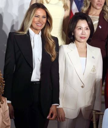 September 22, 2026, New York, New York, USA: First Lady of the United States MELANIA TRUMP and First Lady of the Republic of Korea KIM HEA KYUNG seen at the Fostering the Future Together with New Private Sector Partnerships event held at the St. Regis Hotel. New York USA - ZUMAk03_ 20260922_zaf_k03_015 Copyright: xNancyxKaszermanx