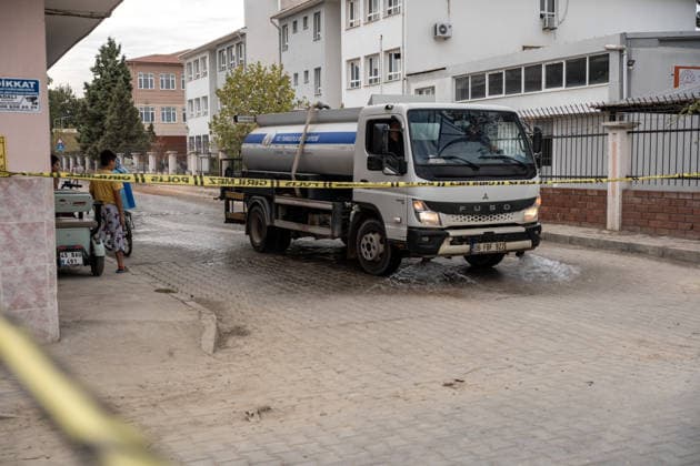 September 22, 2026, Manisa, Turkey: A municipal cleaning vehicle cleans the scene of the shooting. Police maintained security measures around a high school in Turgutlu, in Turkey™s western Manisa province, following a shooting that left 11 people injured. The Turkish Interior Minister and Education Minister addressed the media following the incident. Manisa Turkey - ZUMAs197 20260922_aaa_s197_481 Copyright: xMuratxKocabasx