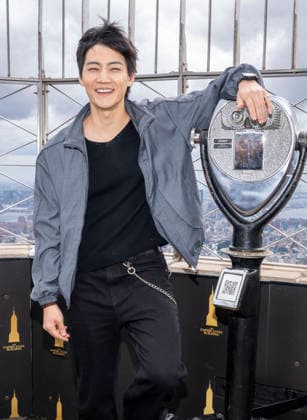 September 22, 2026, New York, New York, USA: South Korean singer and songwriter, JAY B visits the Empire State Building in New York to celebrate the 2026 Tape, Roots Tour ahead of his performance at Palladium Times Square. 22 September 2026 New York USA - ZUMAa265 20260922_zep_a265_021 Copyright: xEricxAcquayex