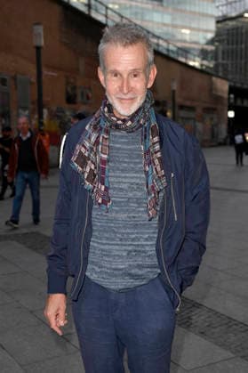 Ulrich Matthes bei der Premiere des Kinofilms Morgen war Krieg im Delphi Lux. Berlin, 22.09.2026
