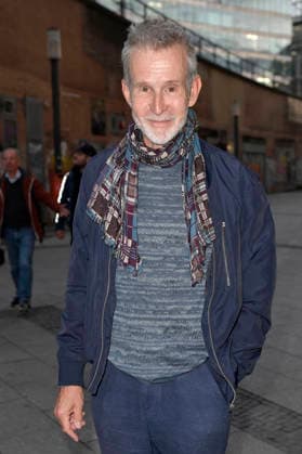 Ulrich Matthes bei der Premiere des Kinofilms Morgen war Krieg im Delphi Lux. Berlin, 22.09.2026