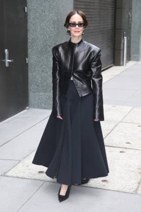 September 22, 2026, New York, New York, USA: SARAH PAULSON at ABC Studios in New York City for Ã¢â‚¬ËœThe ViewÃ¢ New York USA - ZUMAh16_ 20260922_zaf_h16_110 Copyright: xDanxHerrickx