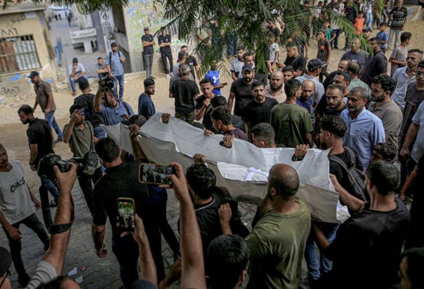 Two Palestinians killed in Israeli attack in Gaza GAZA CITY, GAZA, PALESTINE - SEPTEMBER 23: Bodies of two Palestinians, killed in an Israeli attack in the Al-Nafaq area, are taken to the morgue at Al-Shifa Hospitalfor funeral preparations in Gaza City, Gaza, Palestine on September 23, 2026. Saeed M. M. T. Jaras Anadolu Gaza City Gaza. Editorial use only. Please get in touch for any other usage.  Copyright: x2026xAnadoluxSaeedxM.xM.xT.xJarasx