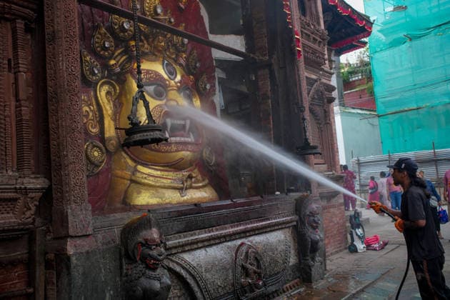 Indra Jatra Festival Started - Kathmandu Devotees clean the idol of Swet Bhairav on the first day of the eight-day Indra Jatra festival at Hanuman Dhoka Durbar Square in Kathmandu, Nepal, on September 23, 2026. The annual festival, one of the biggest celebrations in the Kathmandu Valley, is dedicated to Indra, the Hindu god of rain and heaven, and features traditional chariot processions, masked dances, religious rituals and cultural performances. The festival also includes processions of the living goddess Kumari through the historic streets of Kathmandu. Photo by Sunil Pradhan ABACAPRESS.COM Kathmandu Bagmati Nepal  Copyright: xSuniixPradhan ABACAx