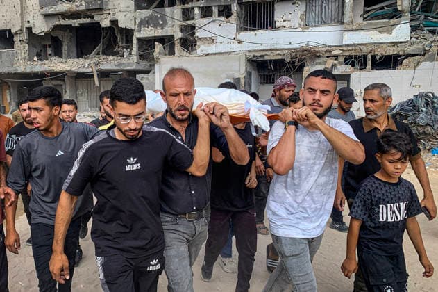 Mourners Bid Farewell to Two Palestinians at al-Shifa Hospital Mourners bid farewell to the bodies of two Palestinians at al-Shifa Hospital in Gaza City on September 23, 2026, after they were killed in an Israeli attack in the al-Nafq area. Photo by Mohammed Salha apaimages Gaza Gaza Strip Palestinian Territory 230926_Gaza_MS_00(3) Copyright: xapaimagesxMohammedxSalhax xapaimagesx