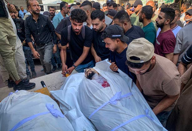 Mourners Bid Farewell to Two Palestinians at al-Shifa Hospital Mourners bid farewell to the bodies of two Palestinians at al-Shifa Hospital in Gaza City on September 23, 2026, after they were killed in an Israeli attack in the al-Nafq area. Photo by Mohammed Salha apaimages Gaza Gaza Strip Palestinian Territory 230926_Gaza_MS_00(9) Copyright: xapaimagesxMohammedxSalhax xapaimagesx