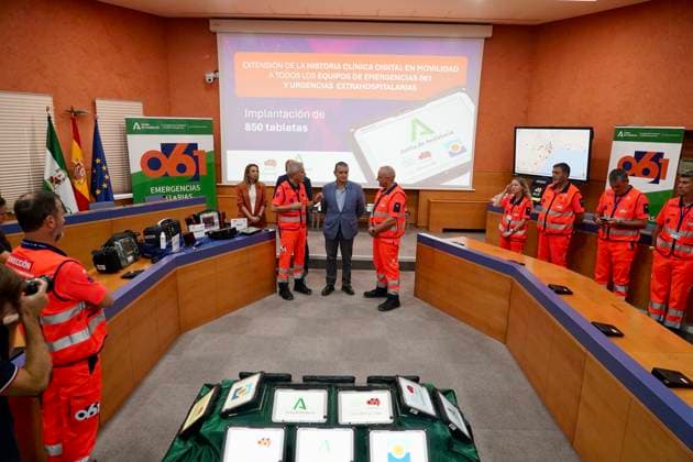 Presentation in Málaga of the new tablets for the 061 Andalusian Health Emergency Services The First Vice President of the Regional Government and Minister of the Presidency, Health, and Emergencies, Antonio Sanz c, during the presentation ceremony for the new tablets for the 061 Andalusian Health Emergency Services. September 23, 2026, in Málaga, Andalusia, Spain. September 23, 2026, in Málaga, Andalusia, Spain. Málaga, Andalusia, Spain. Spain Copyright: xÃlexxZeax 7793406
