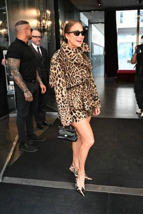 IPA88866574 - Milan: Jennifer Lopez in town for Fashion Week Pictured: Jennifer Lopez  Copyright: xManuelexMangiarotti ipa-agency.netx xManuelexMangiarottix IPA88866574