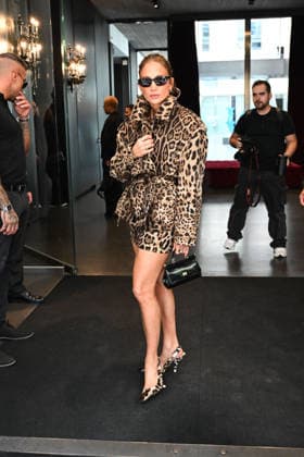 IPA88866516 - Milan: Jennifer Lopez in town for Fashion Week Pictured: Jennifer Lopez  Copyright: xManuelexMangiarotti ipa-agency.netx xManuelexMangiarottix IPA88866516