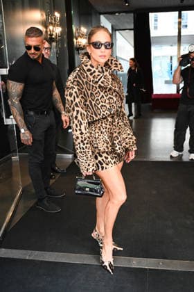 IPA88866589 - Milan: Jennifer Lopez in town for Fashion Week Pictured: Jennifer Lopez  Copyright: xManuelexMangiarotti ipa-agency.netx xManuelexMangiarottix IPA88866589