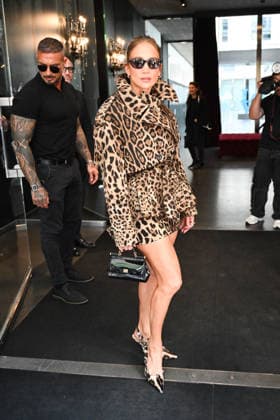 IPA88866592 - Milan: Jennifer Lopez is in town for Fashion Week Pictured: Jennifer Lopez  Copyright: xManuelexMangiarotti ipa-agency.netx xManuelexMangiarottix IPA88866592