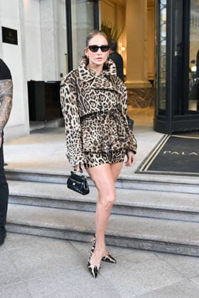 IPA88866666 - Milan: Jennifer Lopez in town for Fashion Week Pictured: Jennifer Lopez  Copyright: xManuelexMangiarotti ipa-agency.netx xManuelexMangiarottix IPA88866666
