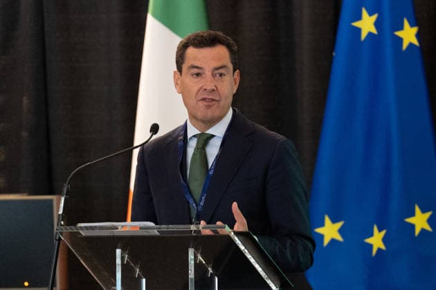 Moreno is participating this Wednesday in Ireland in the meeting of the European Committee of the Regions. The president of the Regional Government of Andalusia, Juanma Moreno, is speaking at the meeting of the Bureau of the Committee of the Regions (CoR) being held in the city of Mullingar, in Ireland. September 23, 2026, in Mullingar, Ireland. The meeting of the Bureau of the European Committee of the Regions in Mullingar was held under the theme Prosperous and Sustainable Communities: Building a Europe That Works for All Territories, where Juanma Moreno addressed two debates. The first focused on the competitiveness, innovation, and economic resilience of Europe’s territories, and the second centered on access to housing, especially a  Copyright: xFranciscoxJ.xOlmox 7793969